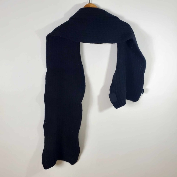 UGG Lambswool scarf Black unisex - Picture 8 of 9